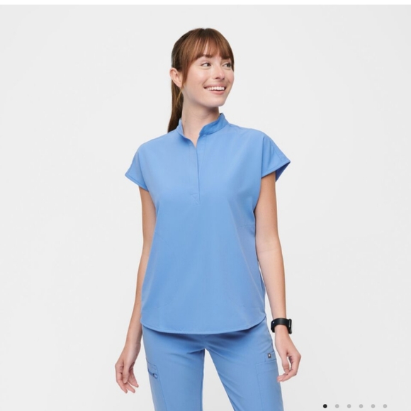 Figs women Vapor Blue Space Dye and Ceil Blue Rafaela- Oversized Scrub Top - L - Picture 1 of 3